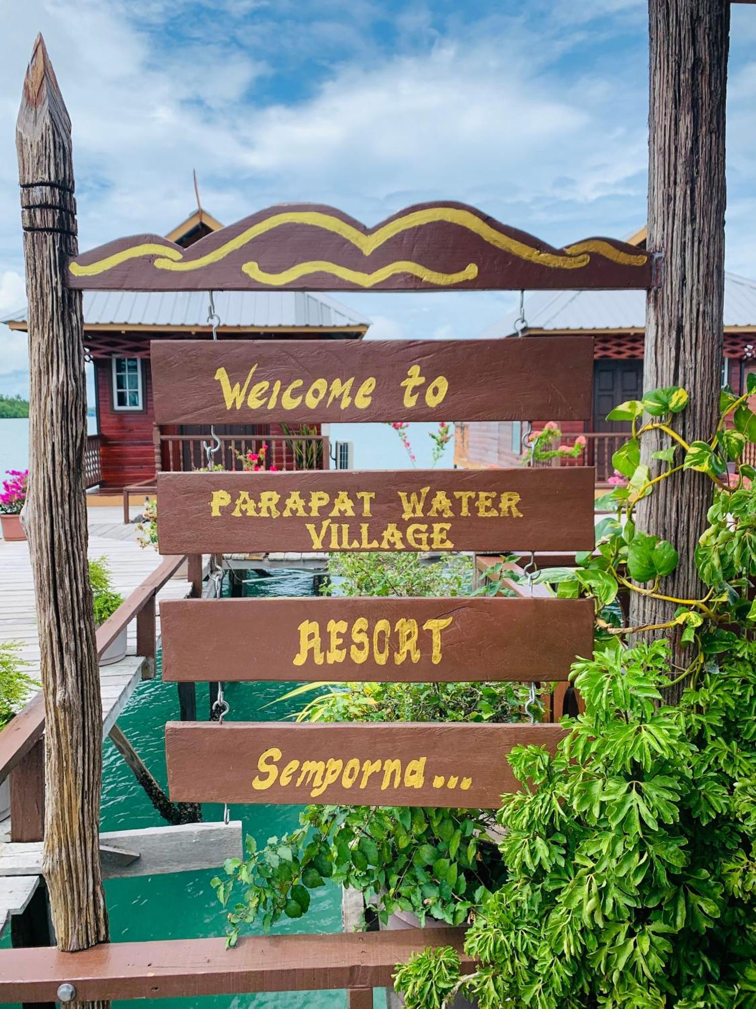 Parapat Water Village Resort Semporna Esterno foto